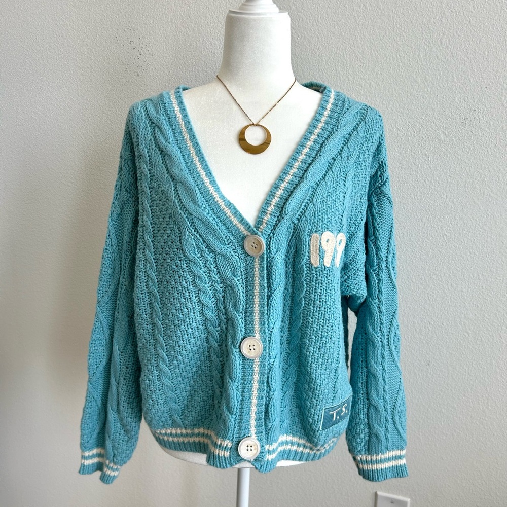 Taylor Swift Authentic 1989 Teal Cable Knit Cardigan